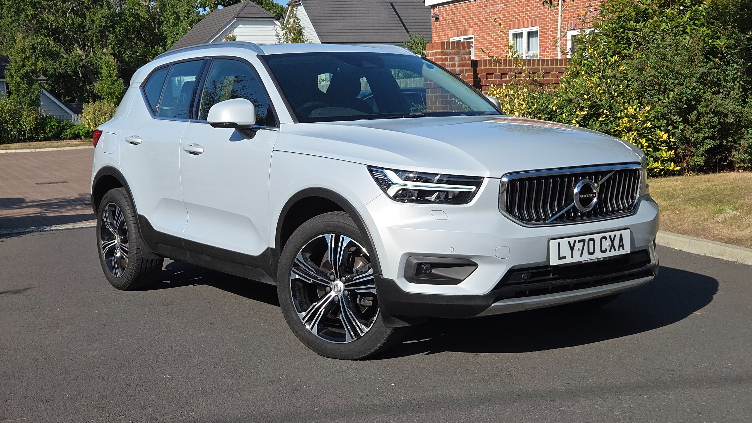 2020 VOLVO XC40 for sale