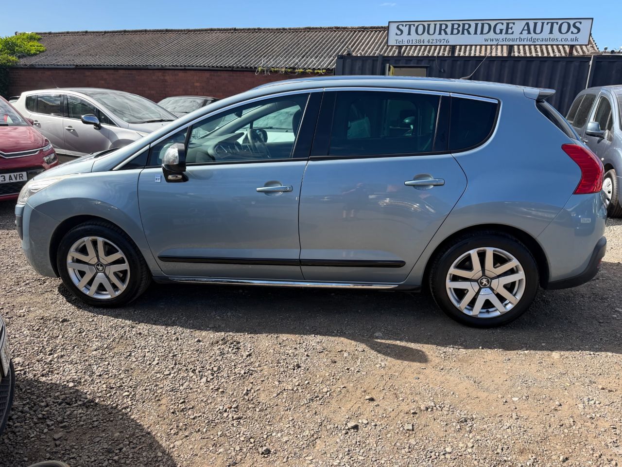 2011 PEUGEOT 3008 for sale