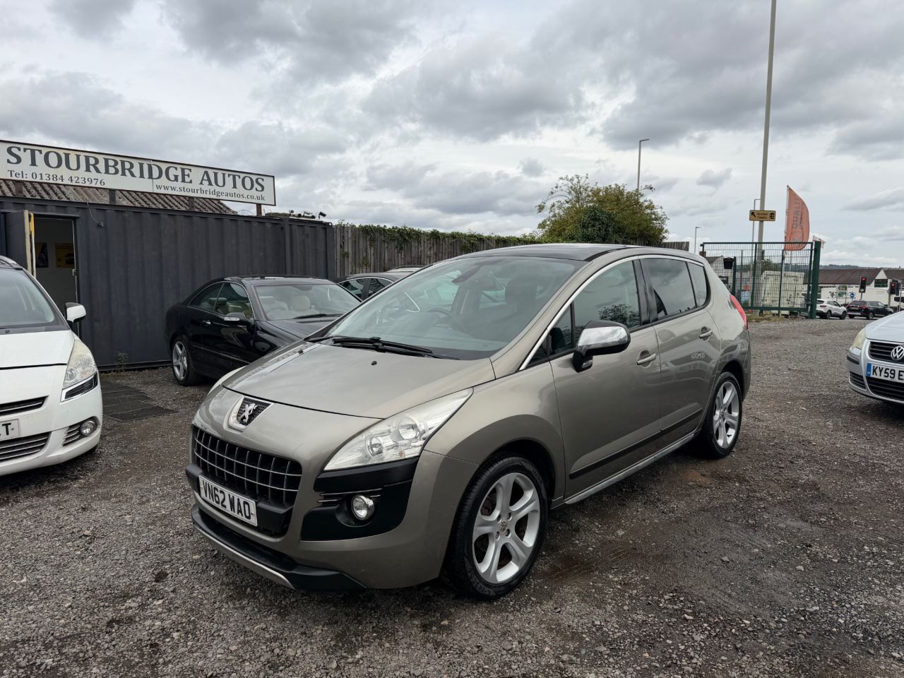 2012 PEUGEOT 3008 for sale