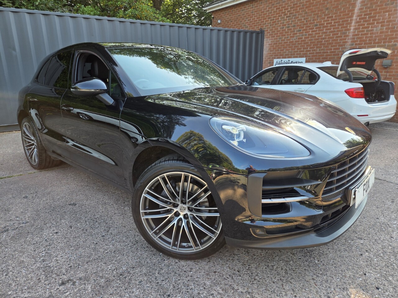 2019 PORSCHE MACAN for sale