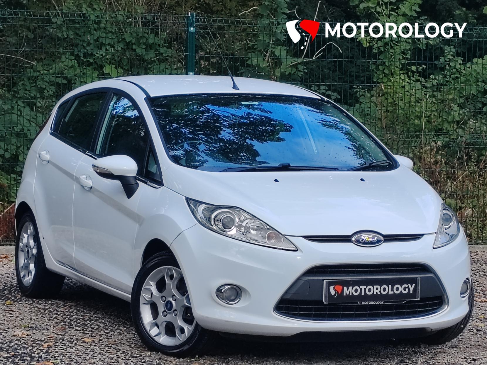 2011 FORD FIESTA for sale
