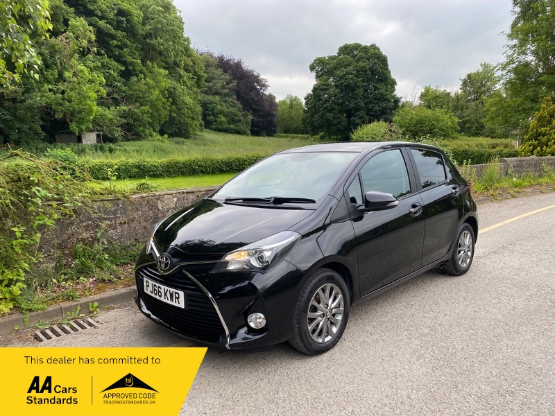 2016 TOYOTA YARIS for sale
