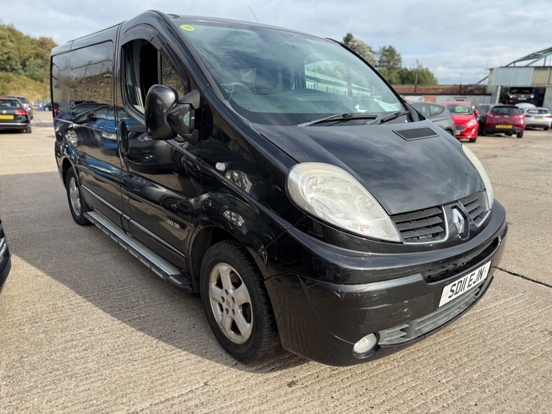 2011 RENAULT TRAFIC for sale