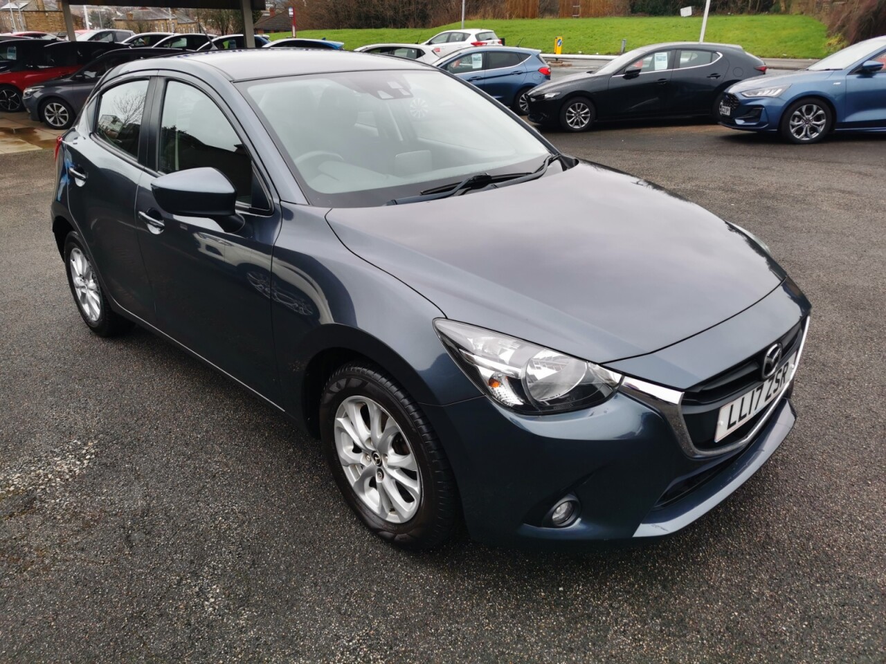 2017 MAZDA MAZDA2 for sale