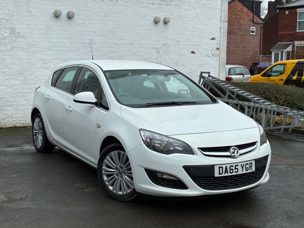 2015 VAUXHALL ASTRA for sale