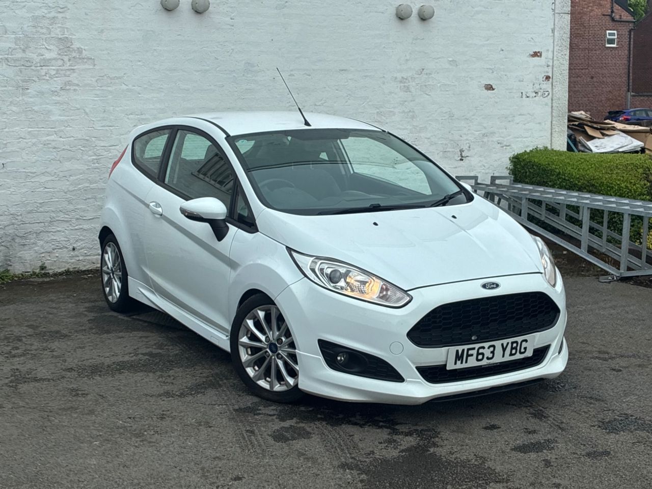 2013 FORD FIESTA for sale
