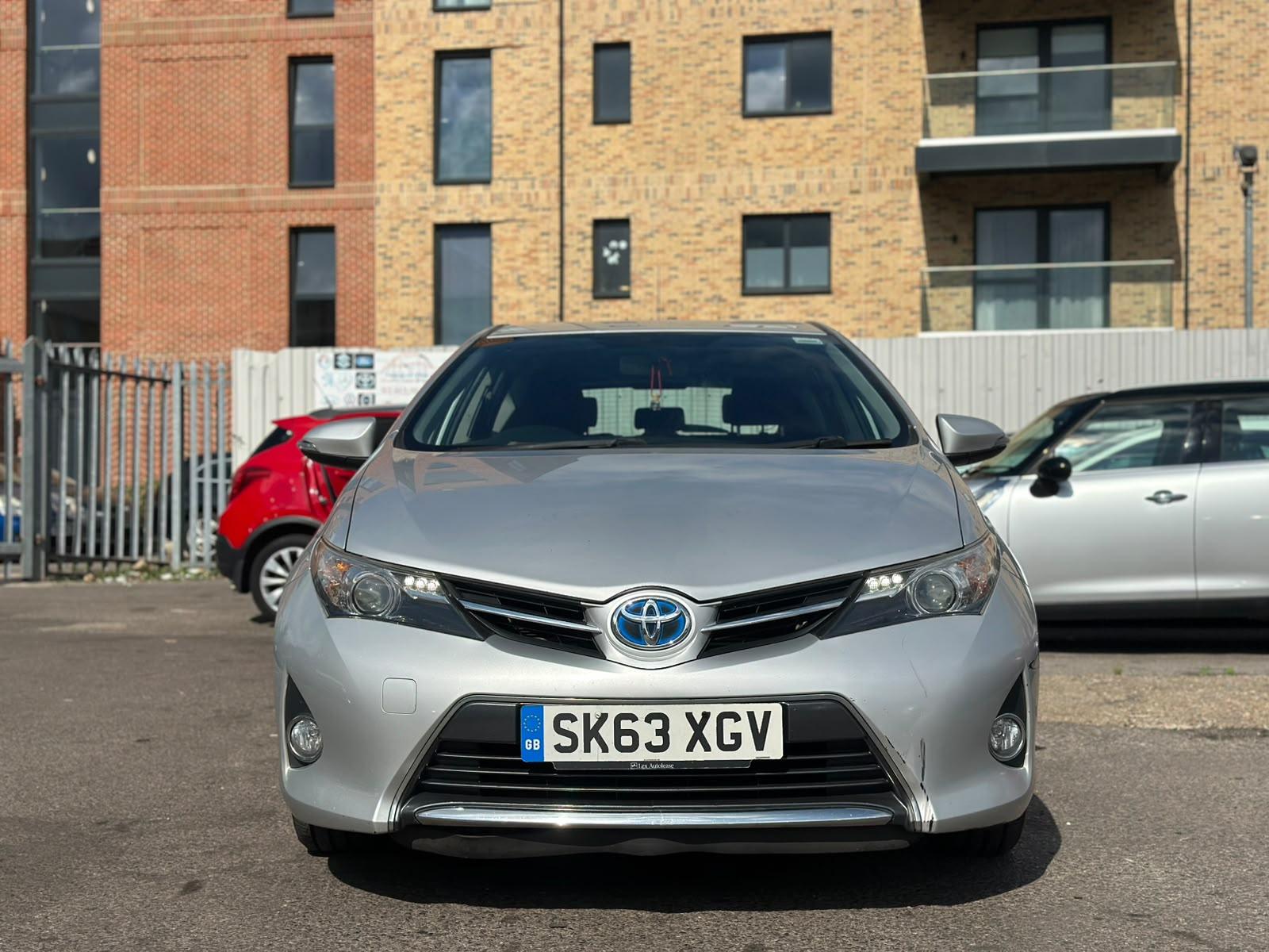 2013 TOYOTA AURIS for sale