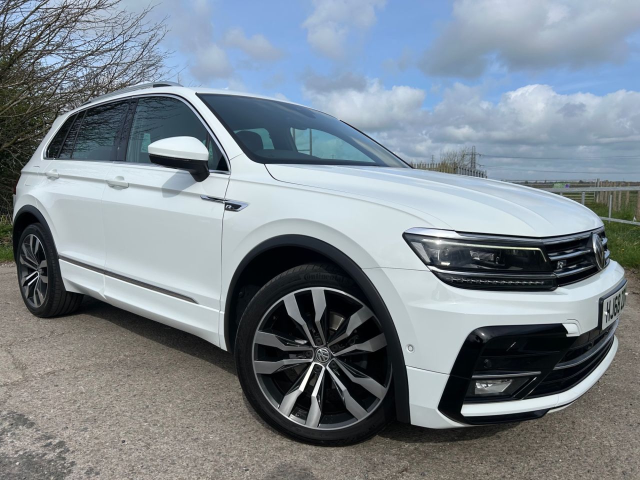 2018 VOLKSWAGEN TIGUAN for sale