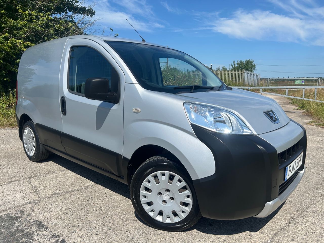 2017 PEUGEOT BIPPER for sale