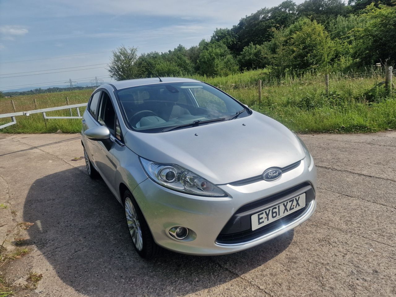 2011 FORD FIESTA for sale