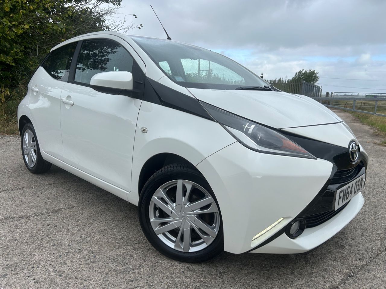2015 TOYOTA AYGO for sale