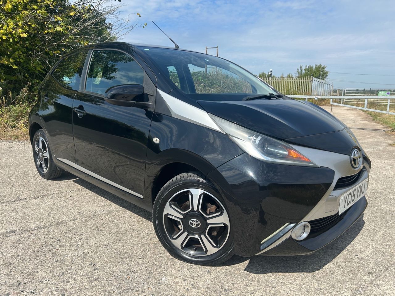 2015 TOYOTA AYGO for sale