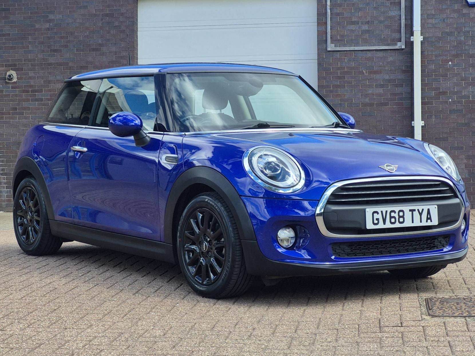2018 MINI HATCH for sale