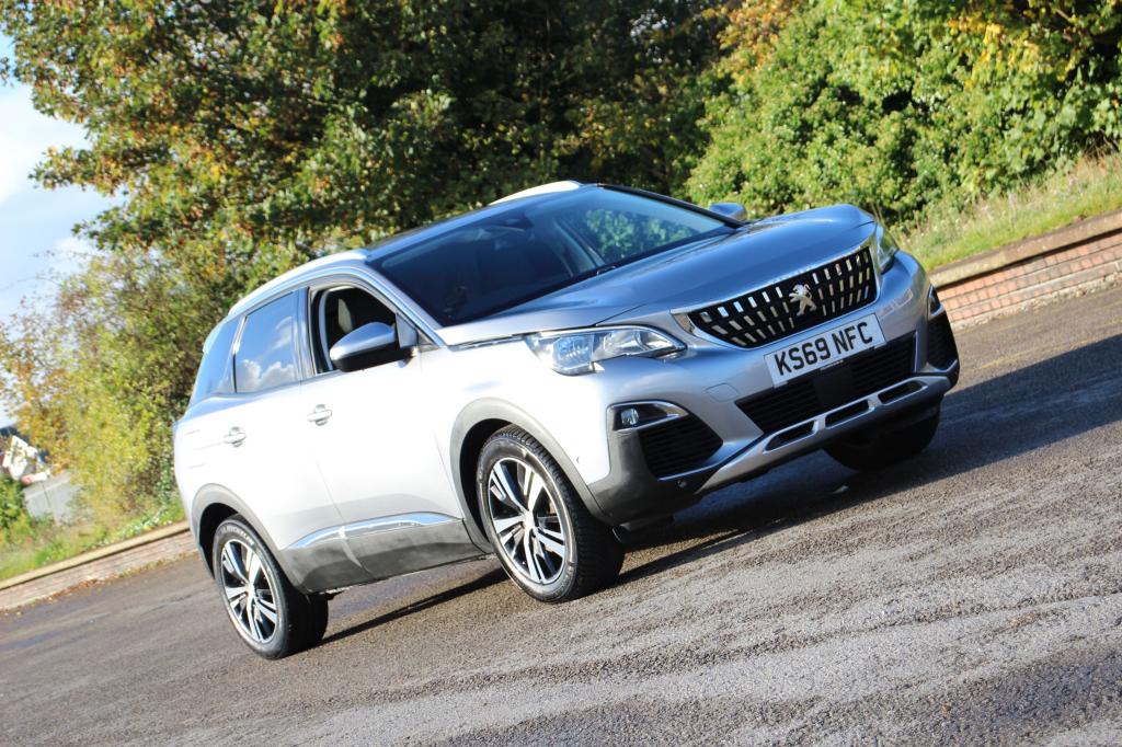 2019 PEUGEOT 3008 for sale