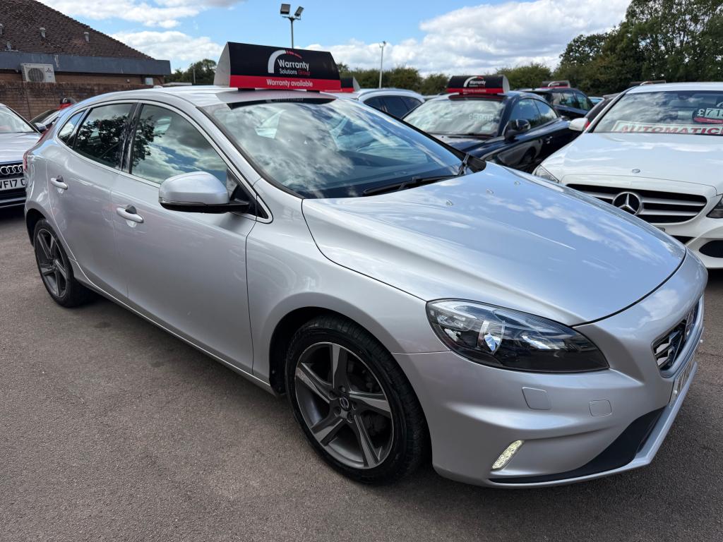 2015 VOLVO V40 for sale