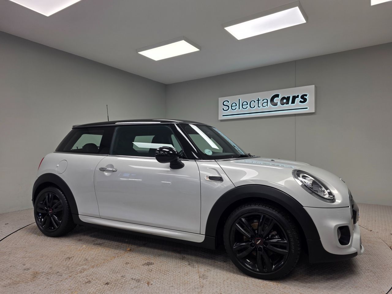 2018 MINI HATCH for sale