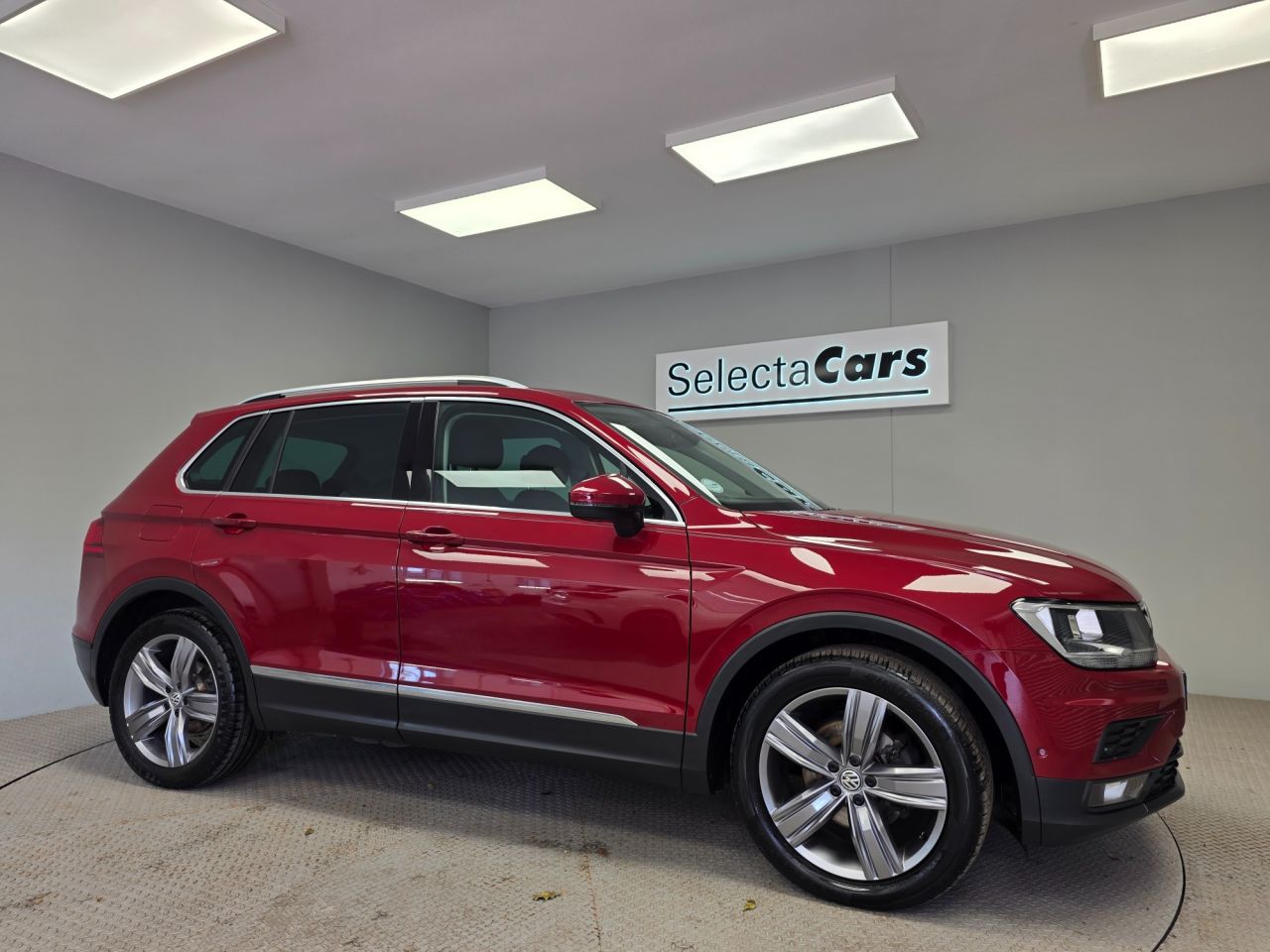 2019 VOLKSWAGEN TIGUAN for sale