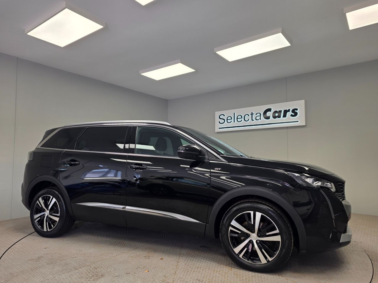 2023 PEUGEOT 5008 for sale
