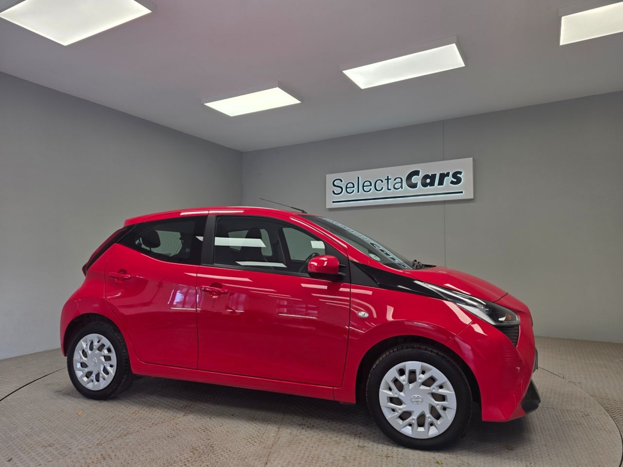 2021 TOYOTA AYGO for sale