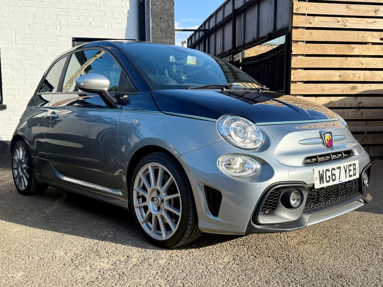 2018 ABARTH 695 for sale