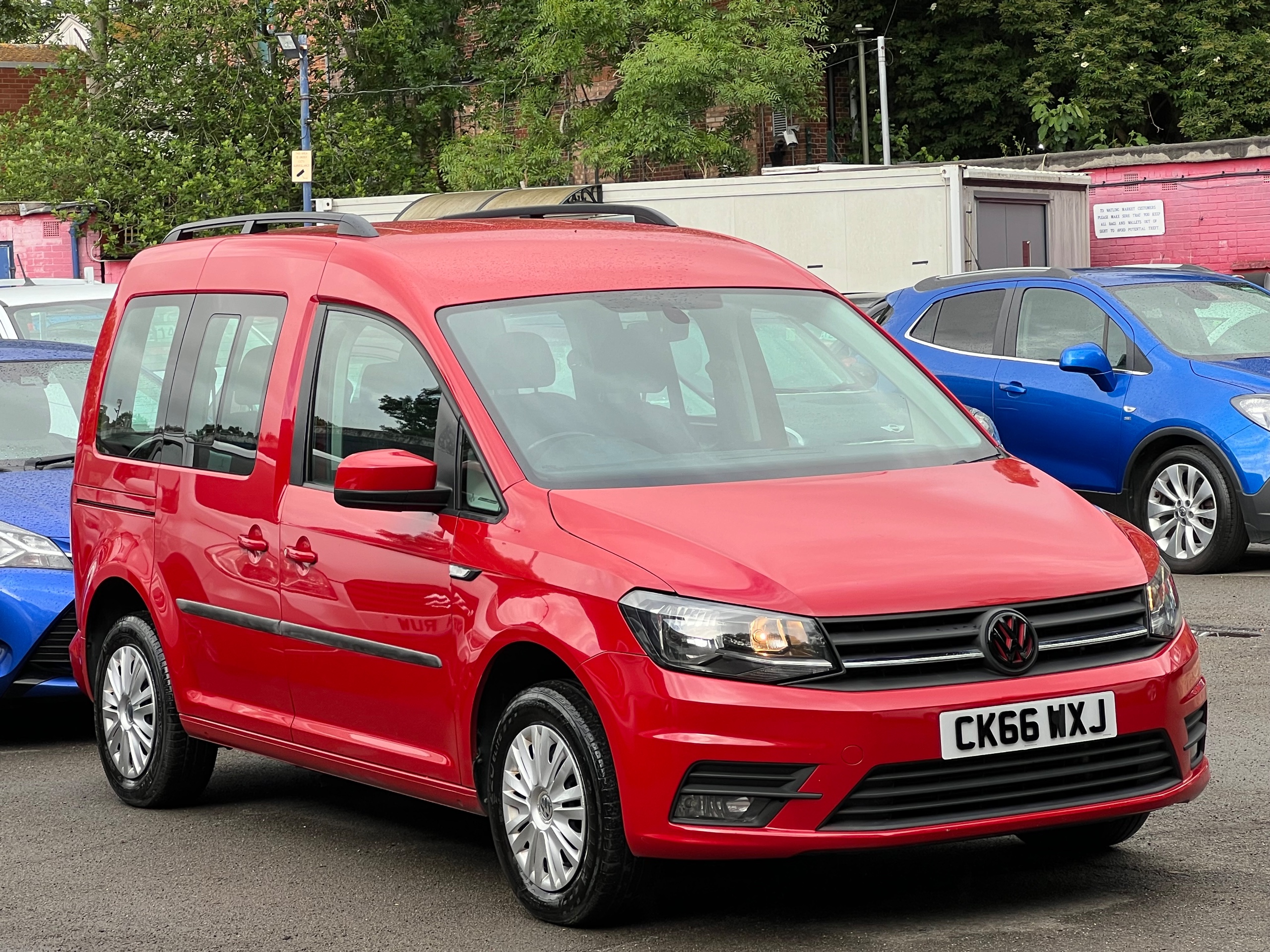 2016 VOLKSWAGEN CADDY LIFE for sale