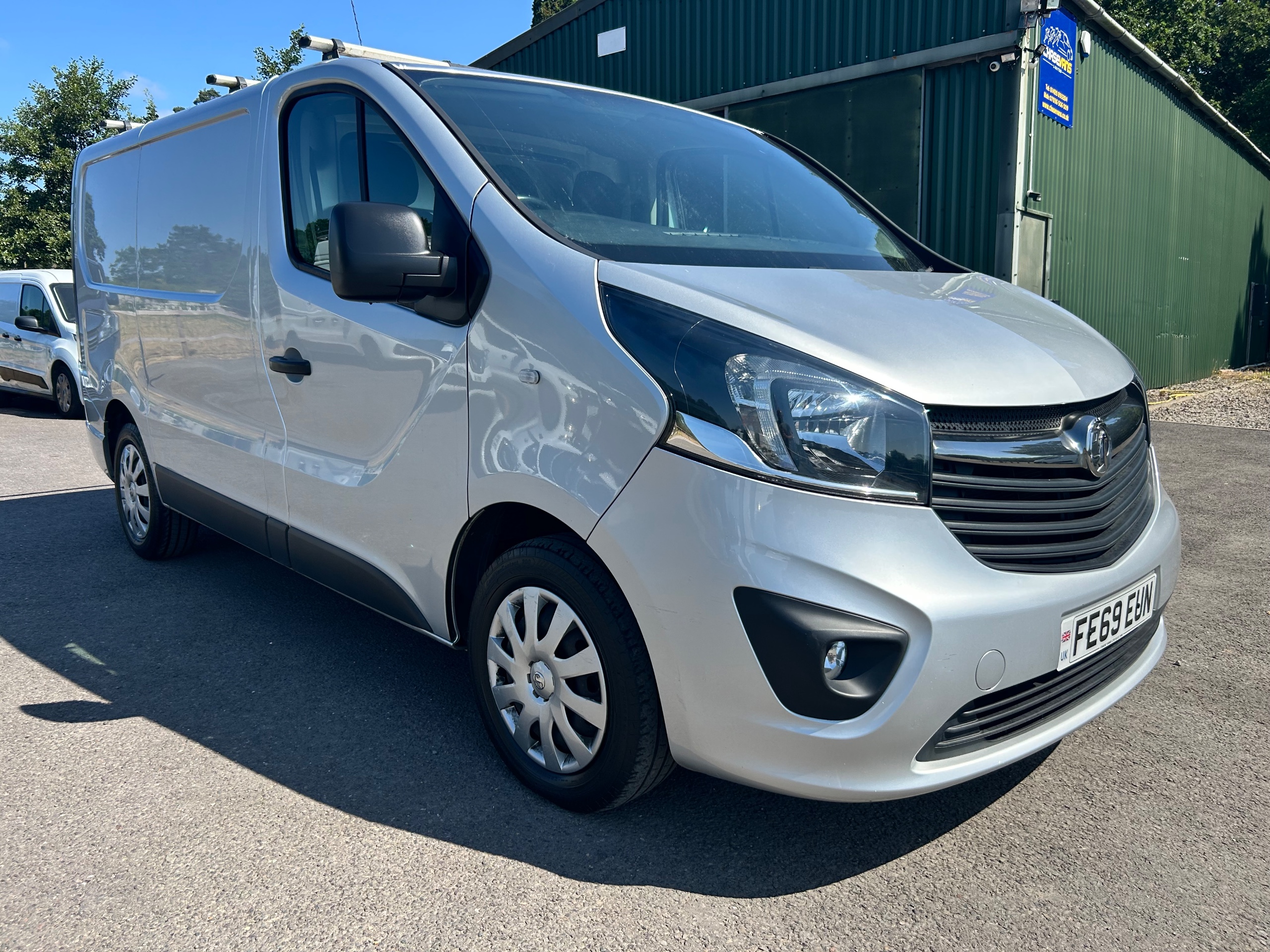 2019 VAUXHALL VIVARO for sale