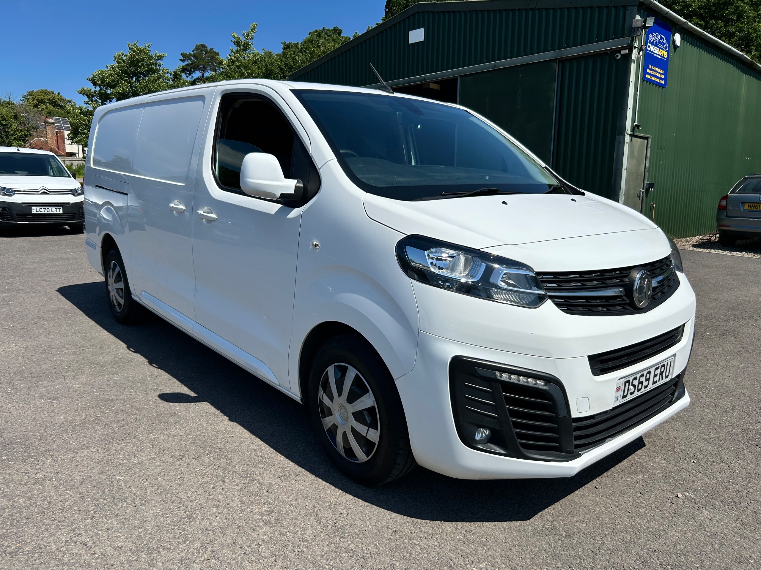 2019 VAUXHALL VIVARO for sale