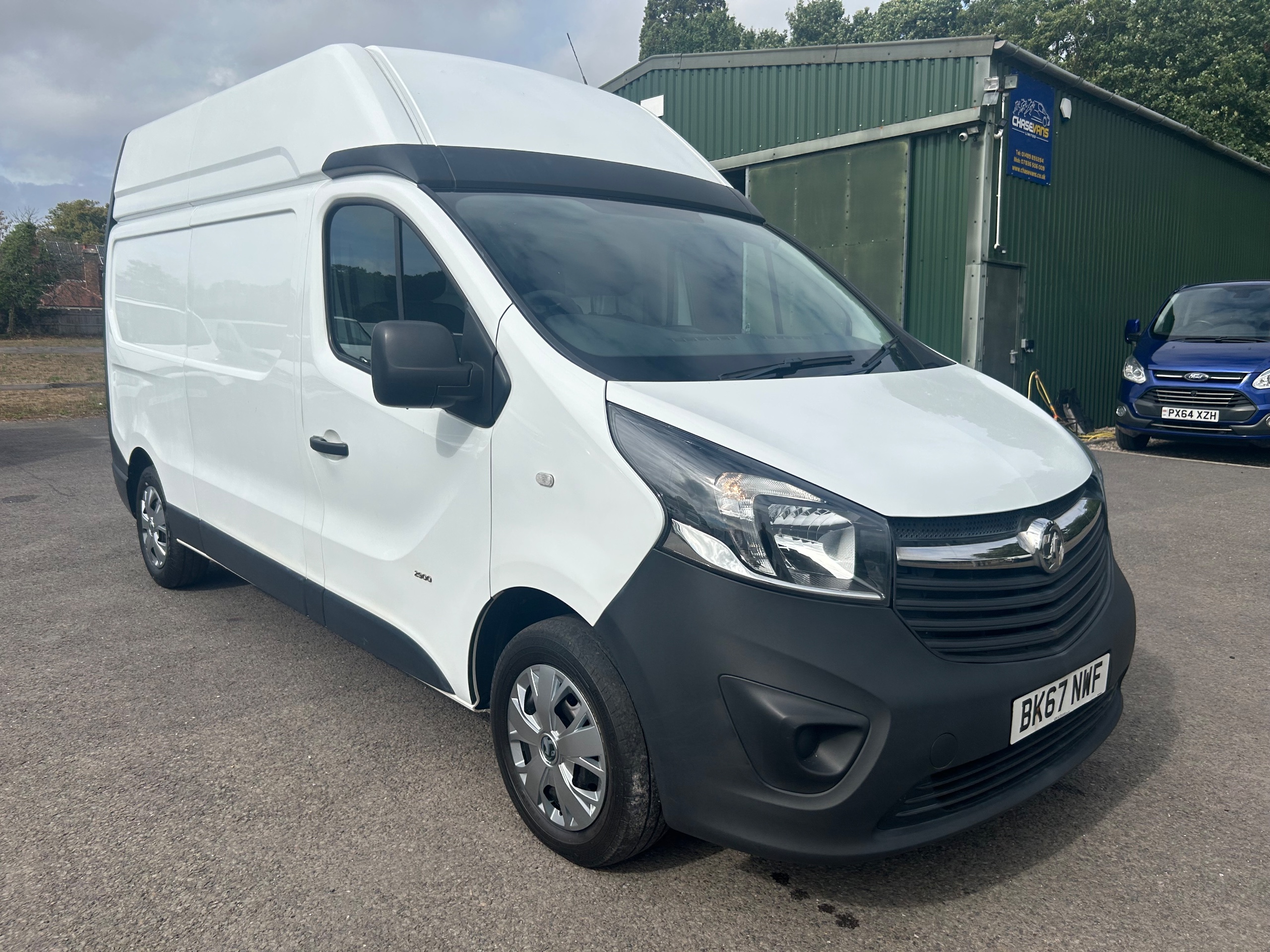 2018 VAUXHALL VIVARO for sale