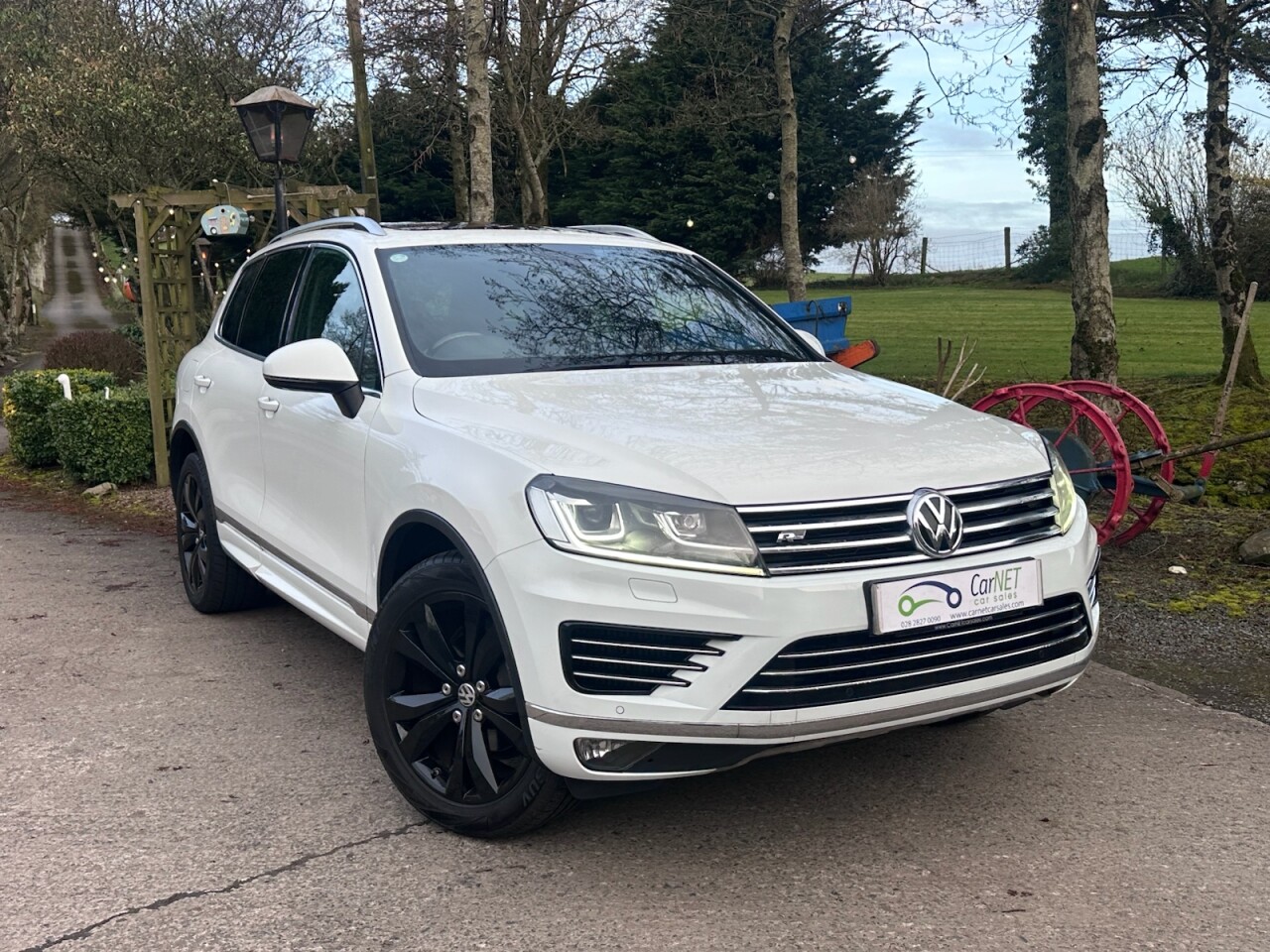 2017 VOLKSWAGEN TOUAREG for sale