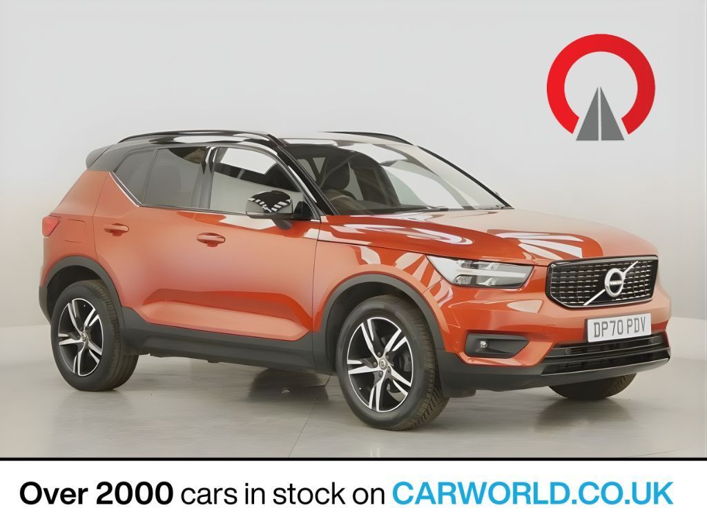 2021 VOLVO XC40 for sale