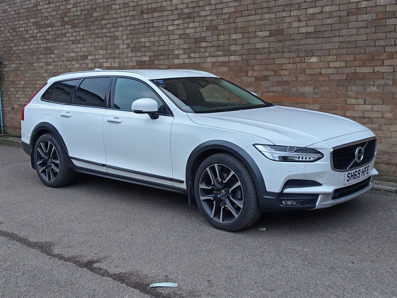 2019 VOLVO V90 CROSS COUNTRY for sale