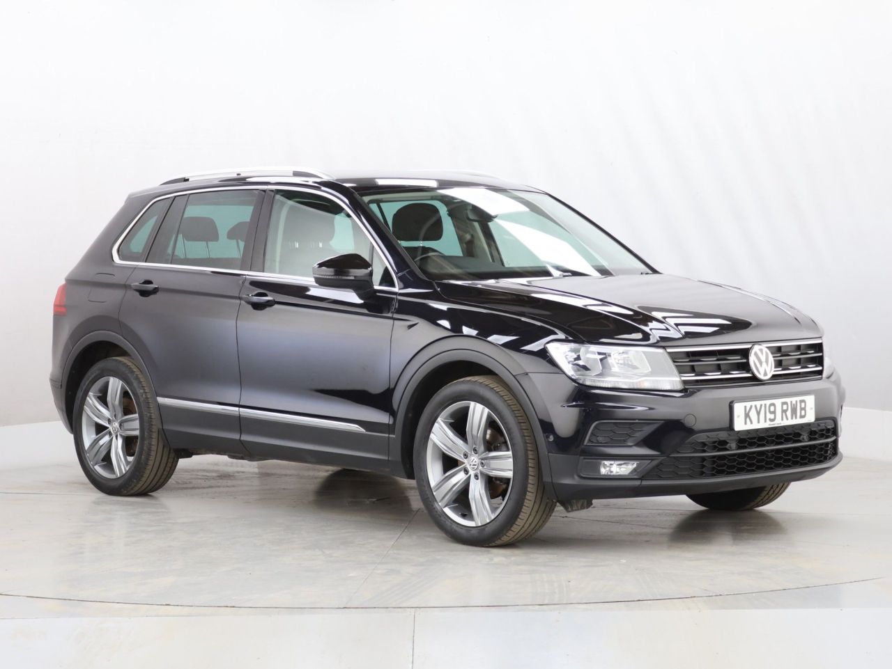 2019 VOLKSWAGEN TIGUAN for sale