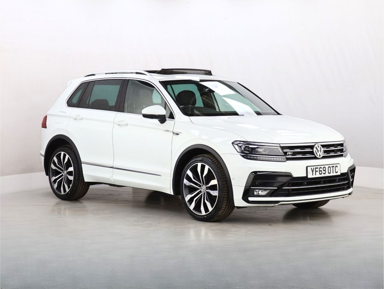 2019 VOLKSWAGEN TIGUAN for sale