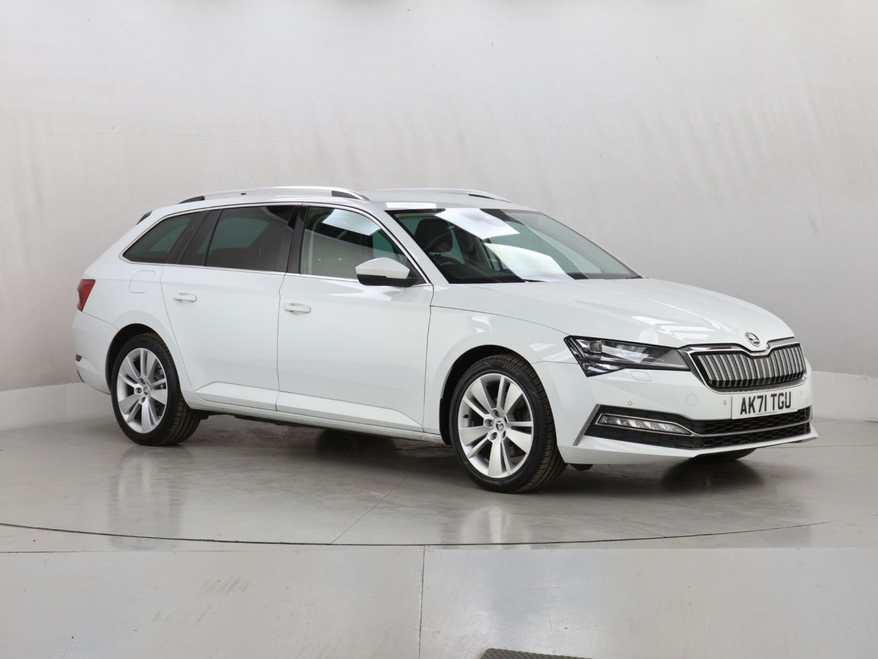 2021 SKODA SUPERB for sale