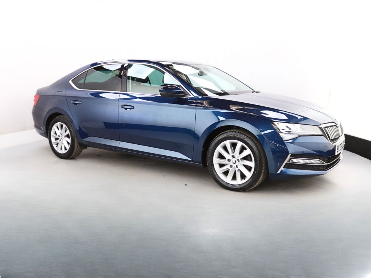 2023 SKODA SUPERB for sale