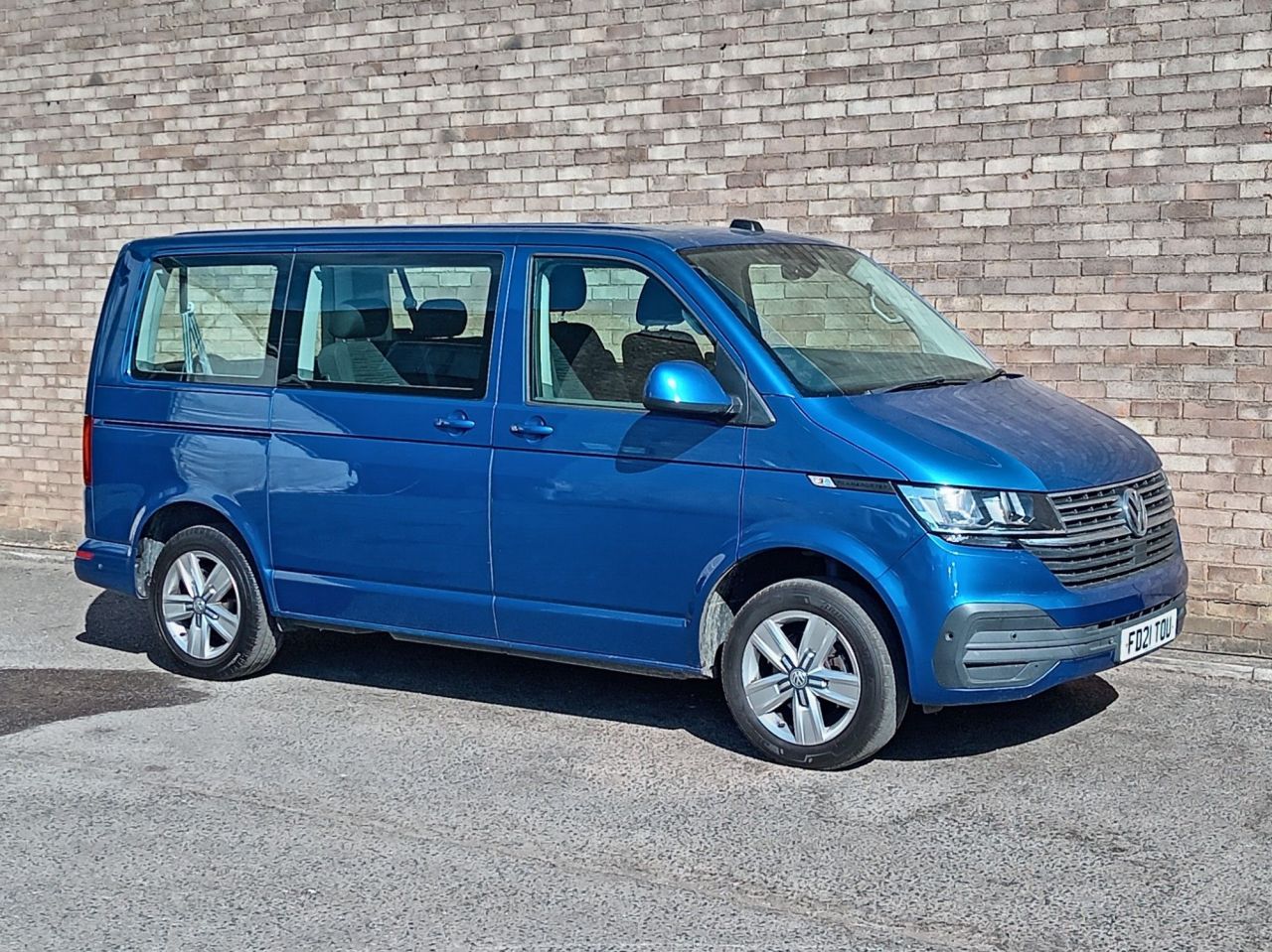 2021 VOLKSWAGEN TRANSPORTER SHUTTLE for sale