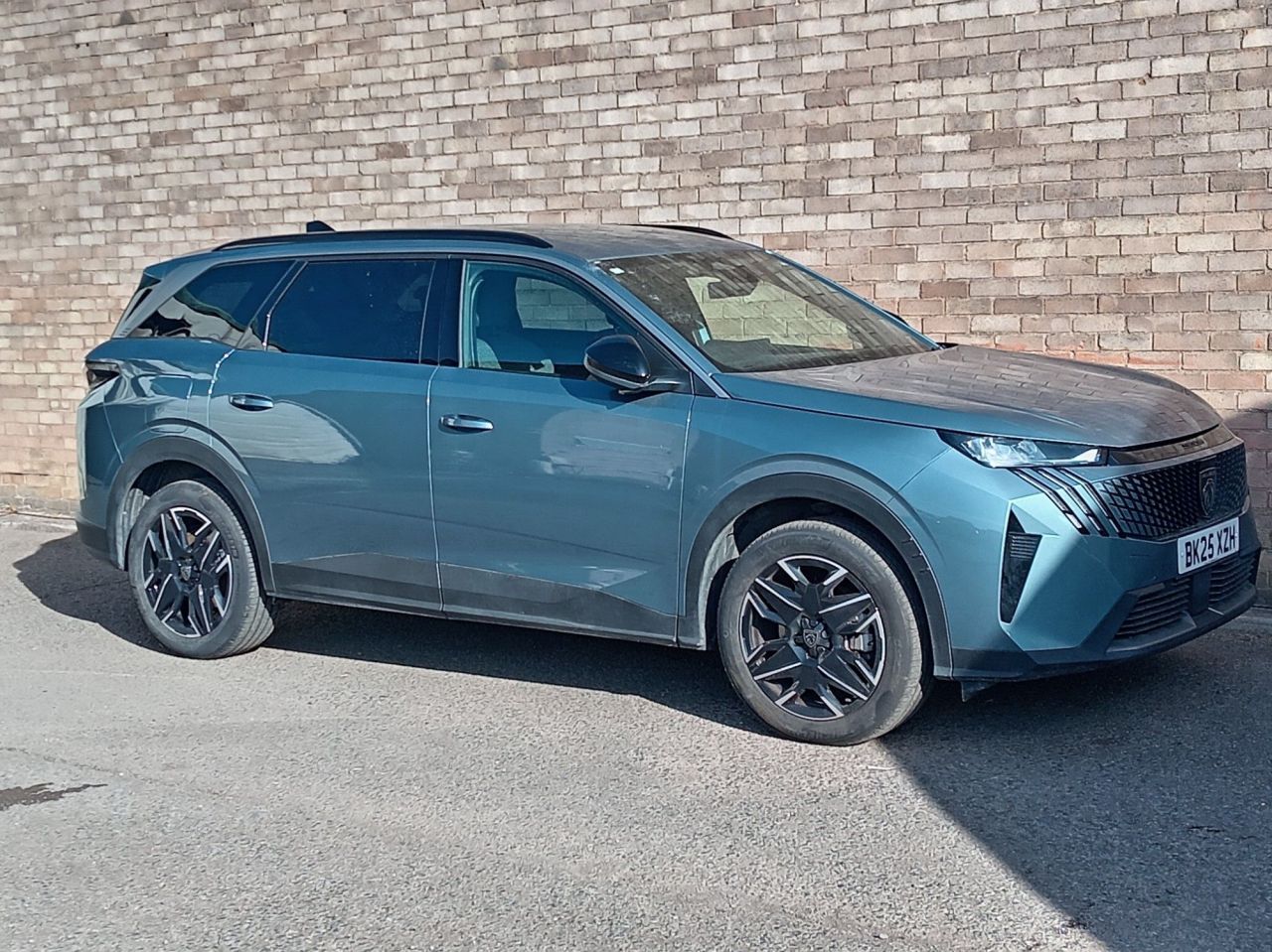 2025 PEUGEOT 5008 for sale