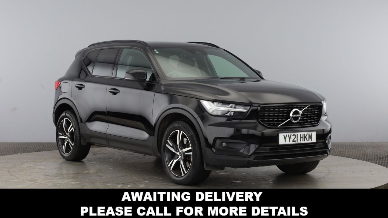 2021 VOLVO XC40 for sale