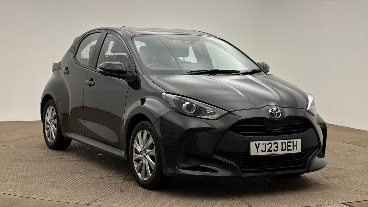 2023 TOYOTA YARIS for sale