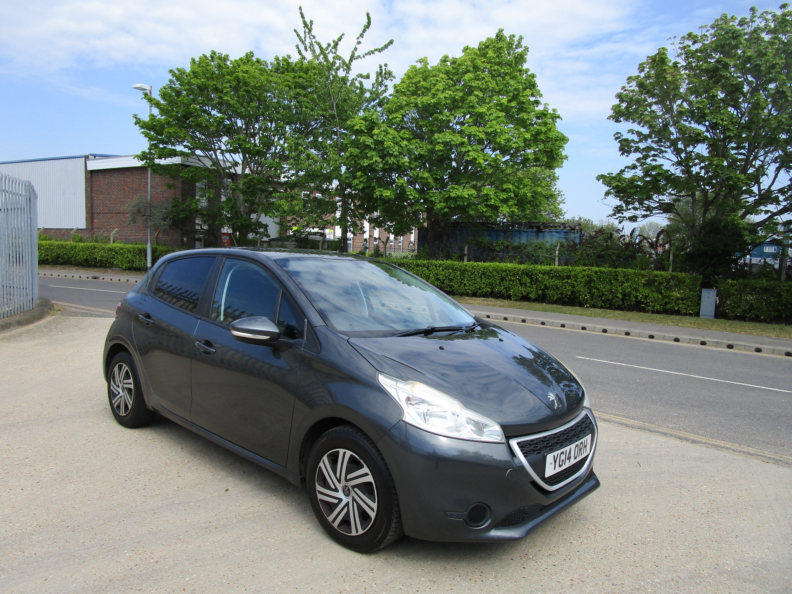 2014 PEUGEOT 208 for sale
