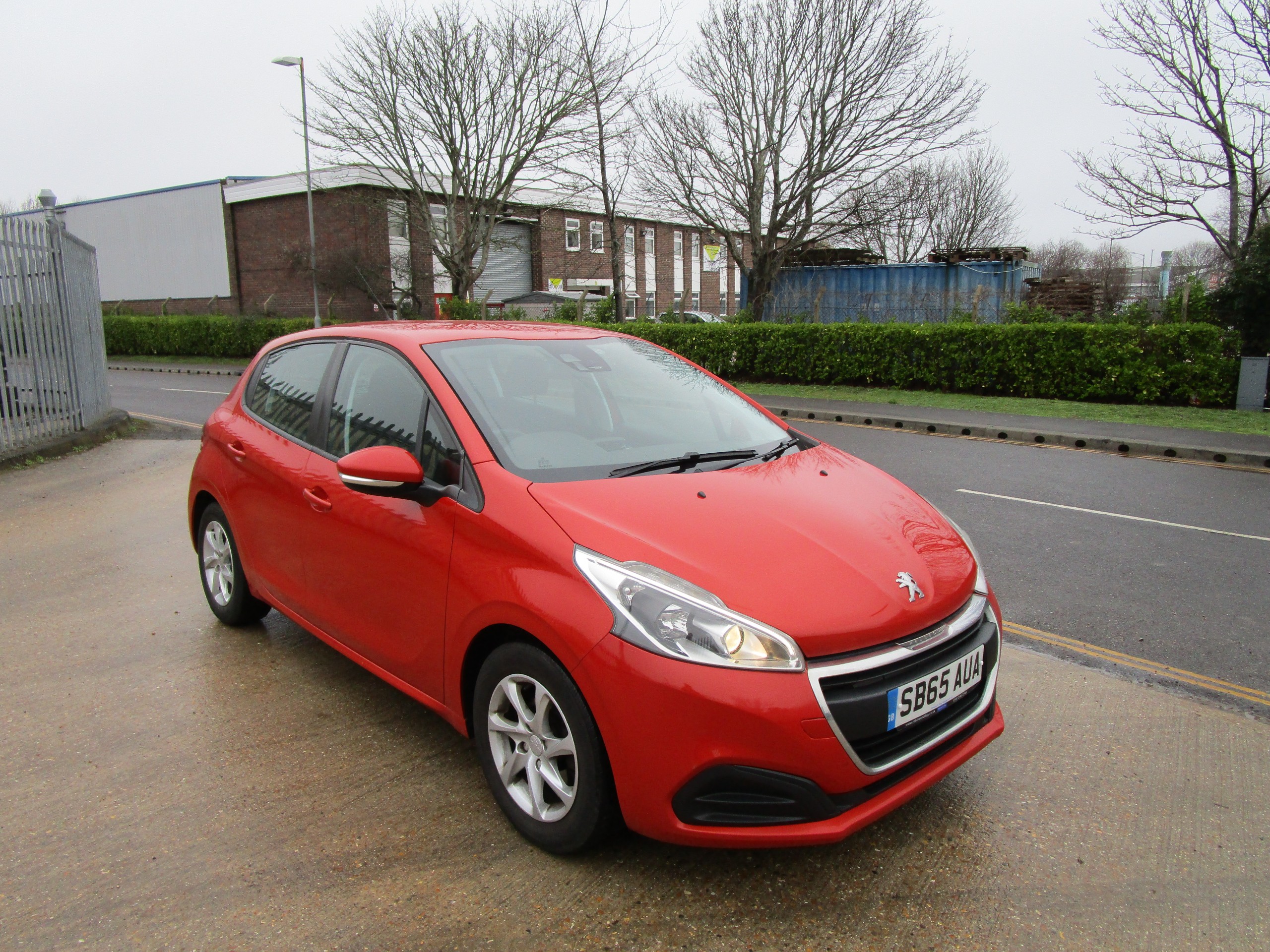 2015 PEUGEOT 208 for sale