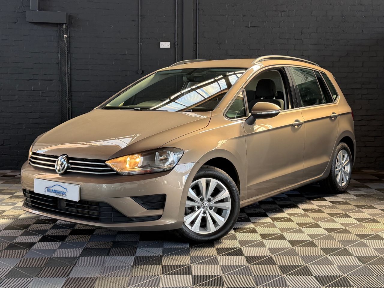 2017 VOLKSWAGEN GOLF SV for sale