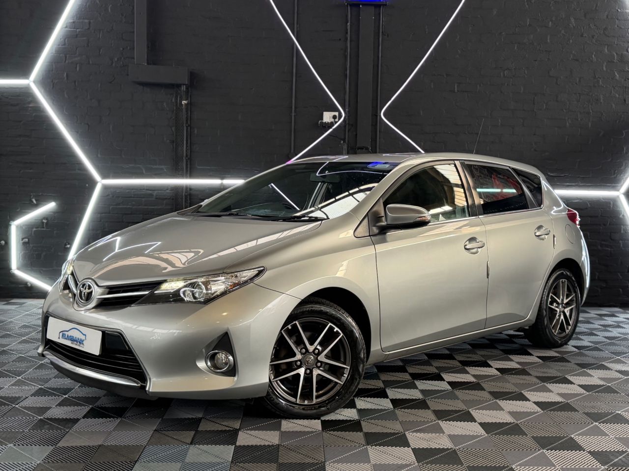 2014 TOYOTA AURIS for sale
