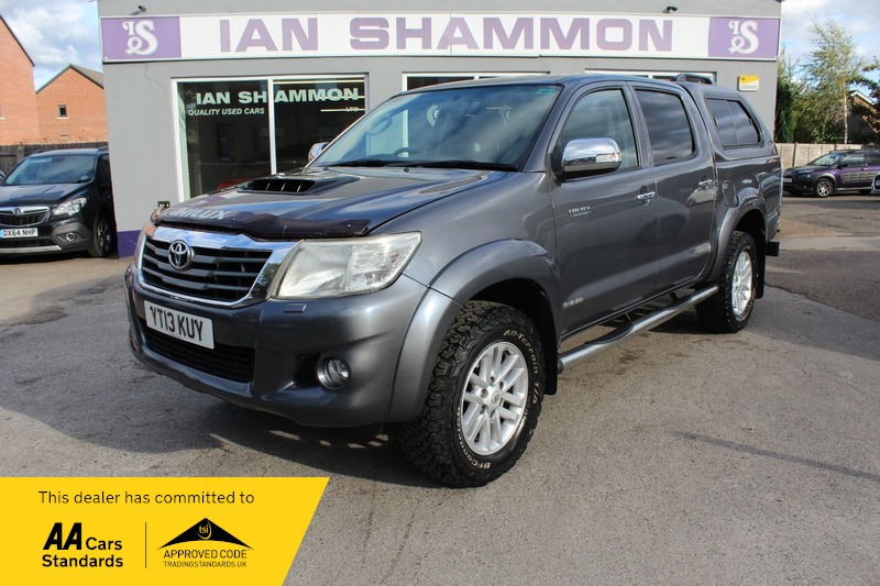 2013 TOYOTA HILUX for sale
