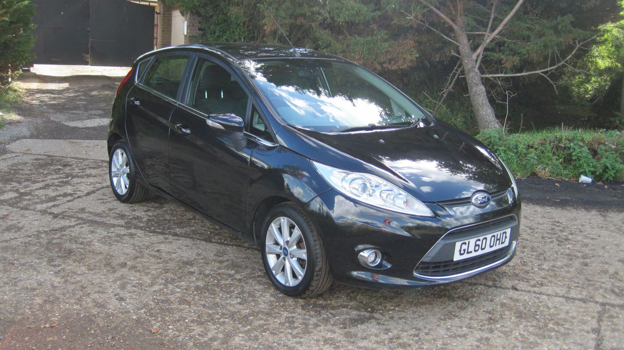 2011 FORD FIESTA for sale