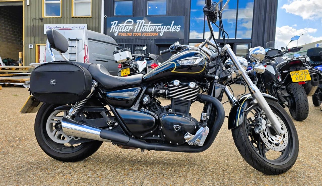 2012 TRIUMPH THUNDERBIRD 1600 for sale