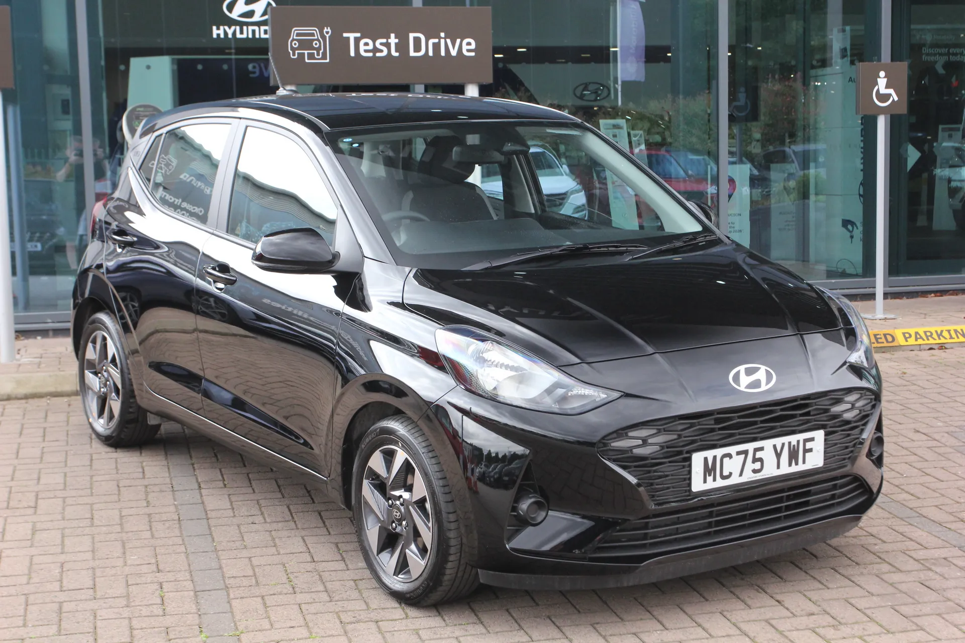 2025 HYUNDAI I10 for sale