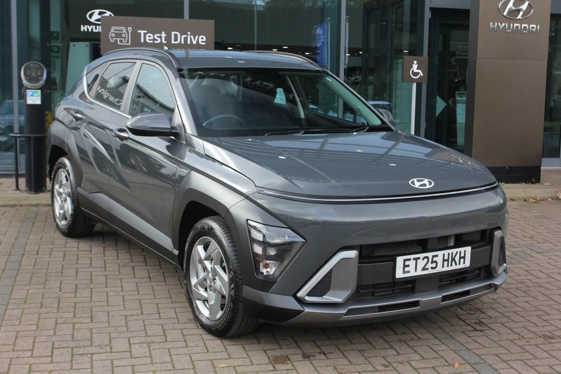 2025 HYUNDAI KONA for sale