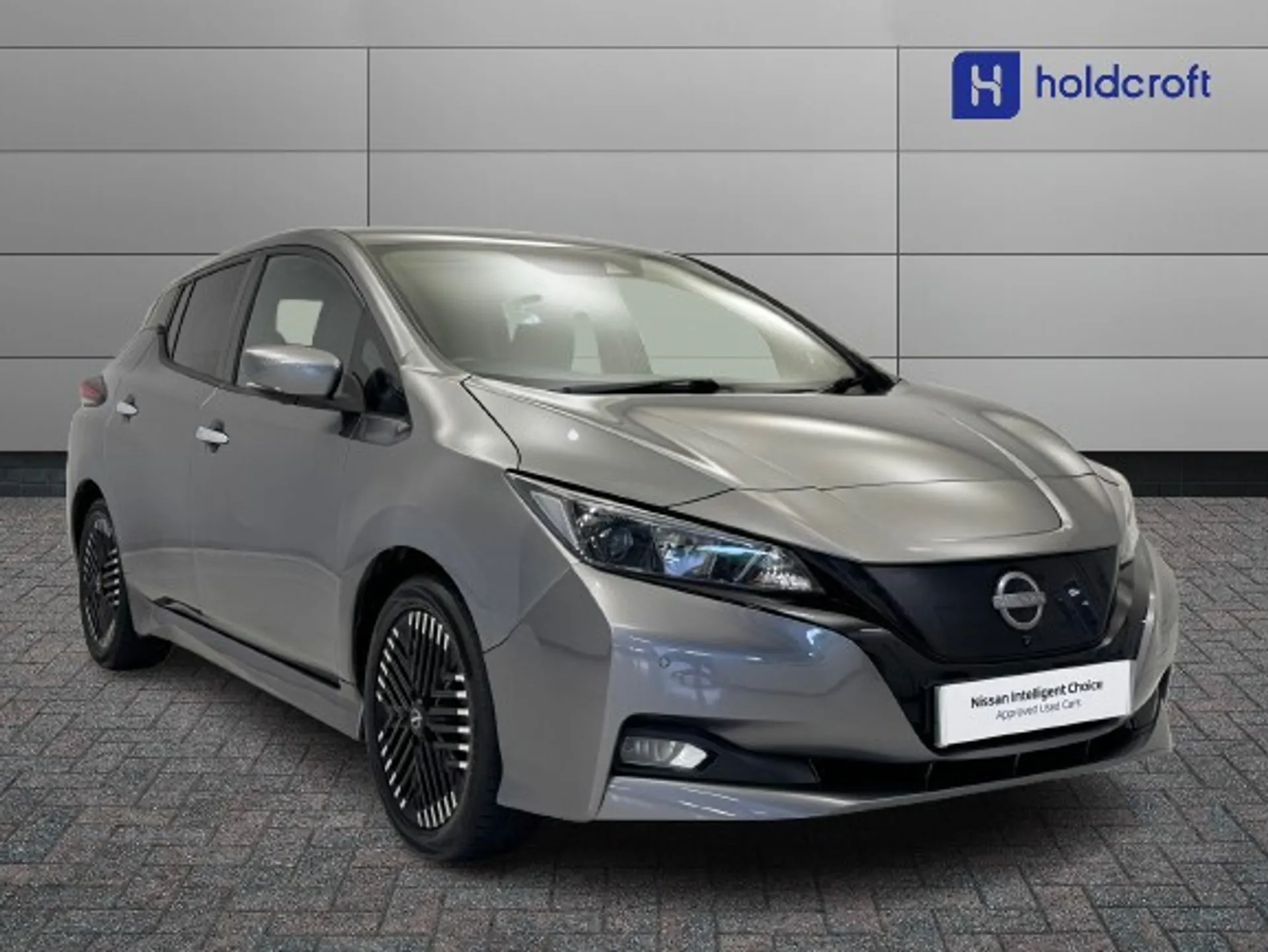2023 NISSAN LEAF for sale
