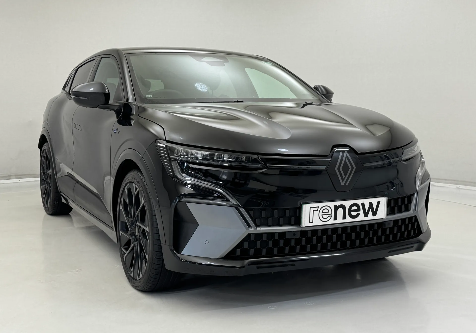 2025 RENAULT MEGANE E-TECH for sale